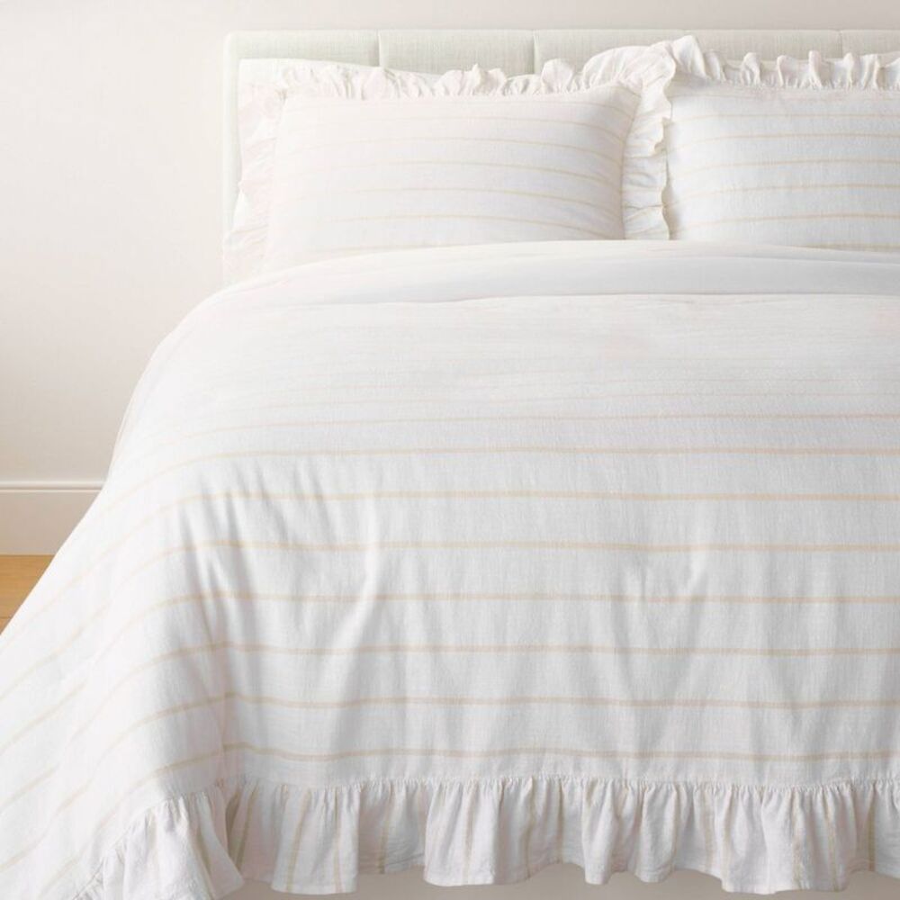 Threshold Studio McGee Cotton Slub Comforter Set Yarn Dyed White/Khaki Cal King